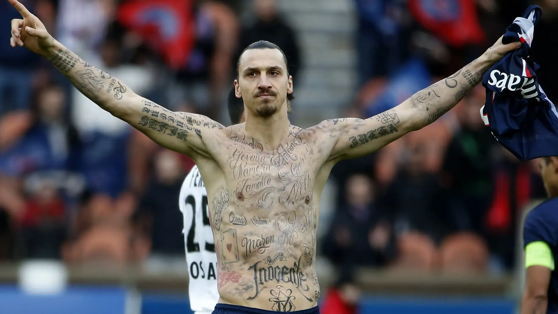 ซลาตัน อิบราฮิโมวิช (Zlatan Ibrahimović)